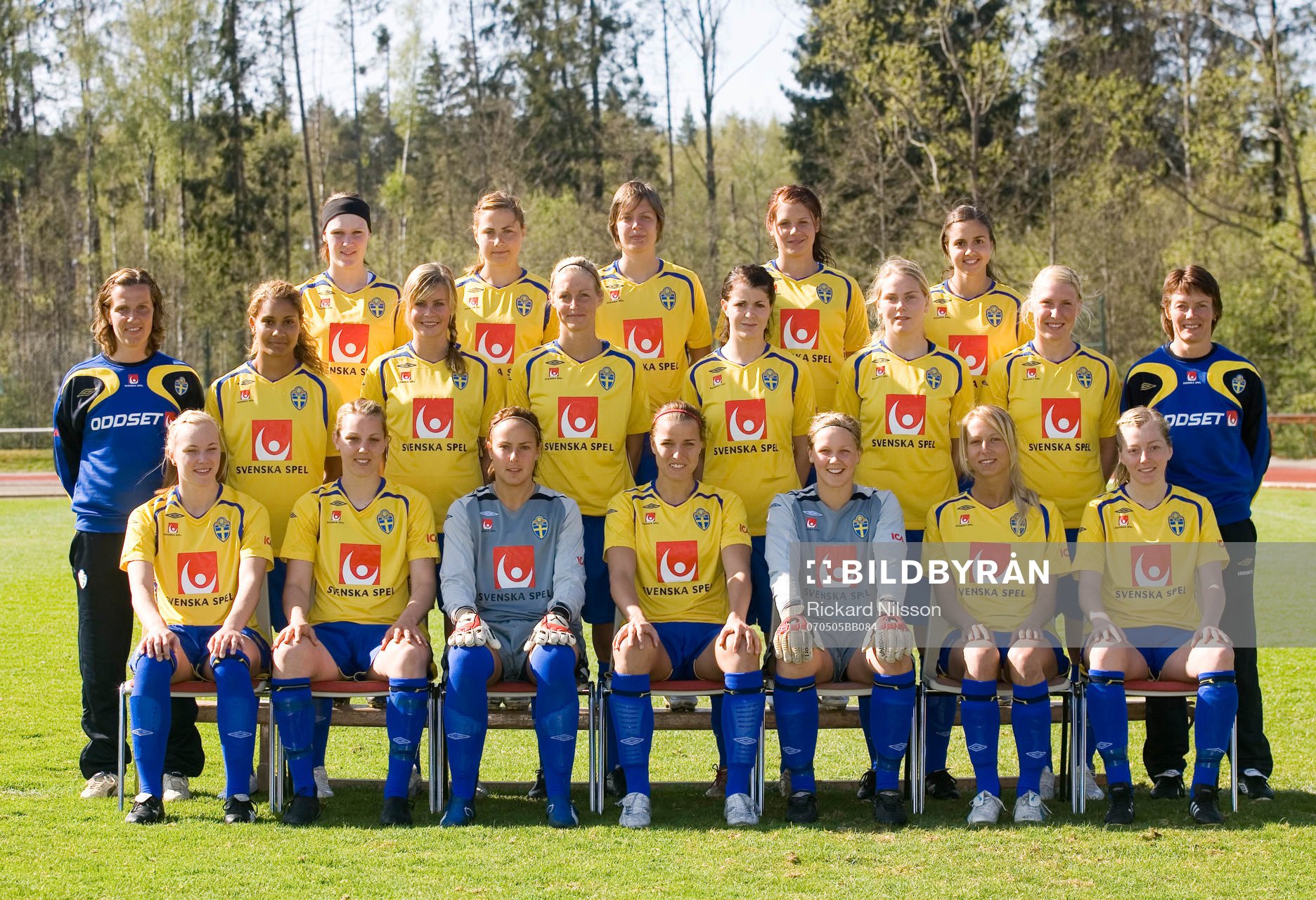 Bakre fr.v: Malin Engdahl, Lena Andersson, Lina Nilsson,
