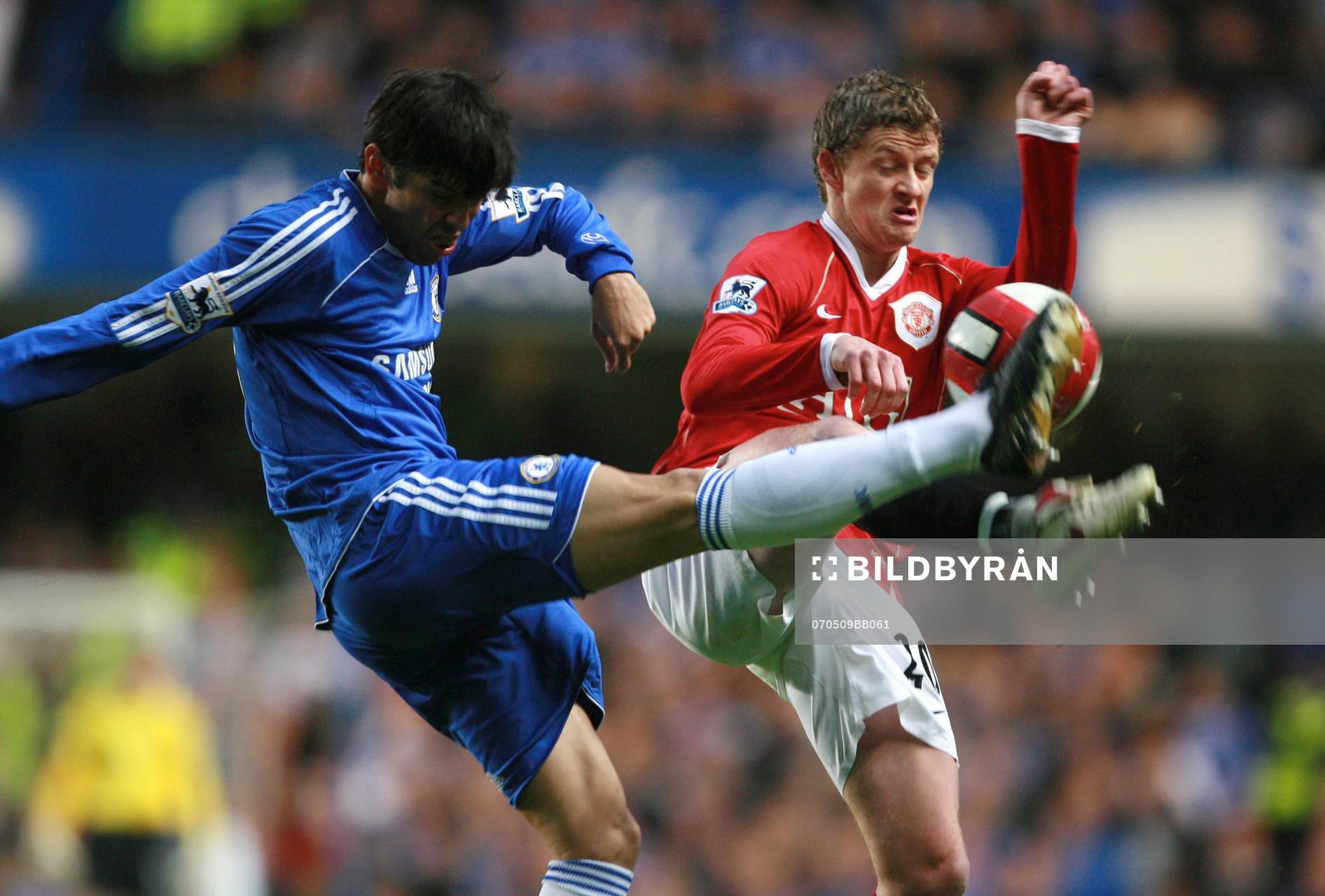  Paolo Ferreira, Chelsea och Ole Gunnar Solksjaer, Manchester United  