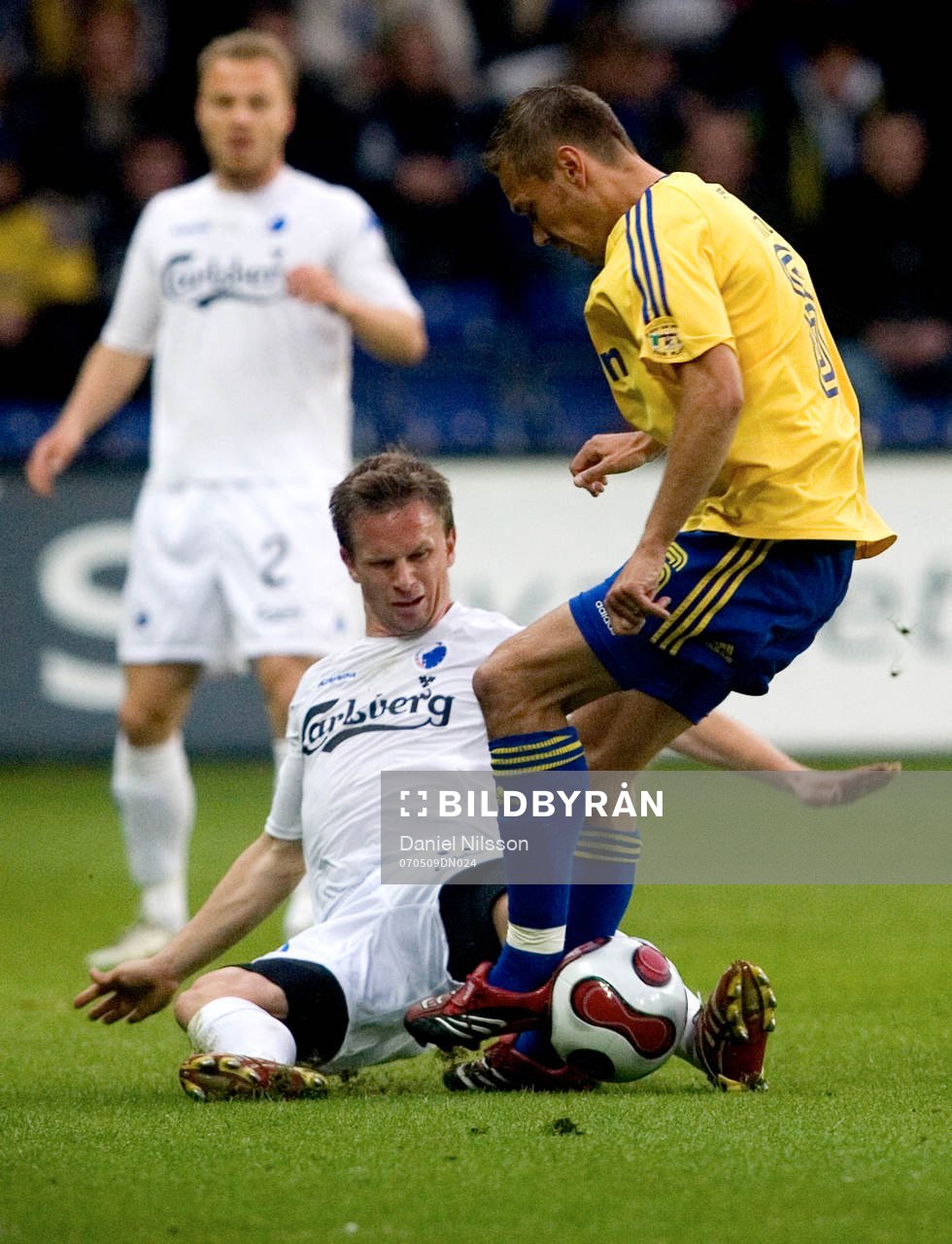 Tobias Linderoth, Köpenhamn kapar Marcus Lantz, Bröndby