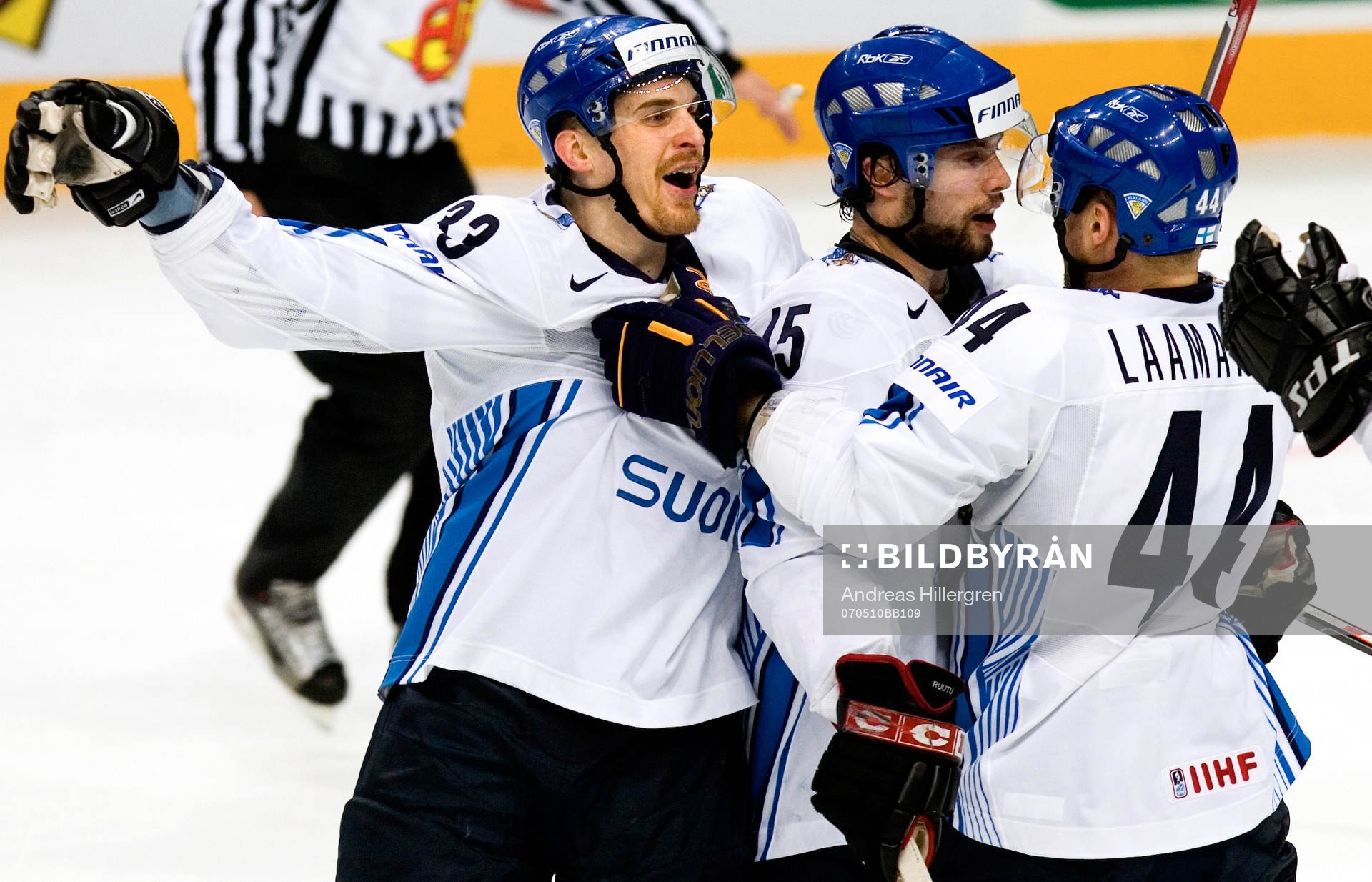 Finskt jubel av Tuomo Ruutu, Jukka-Pekka Laamanen och Pekka