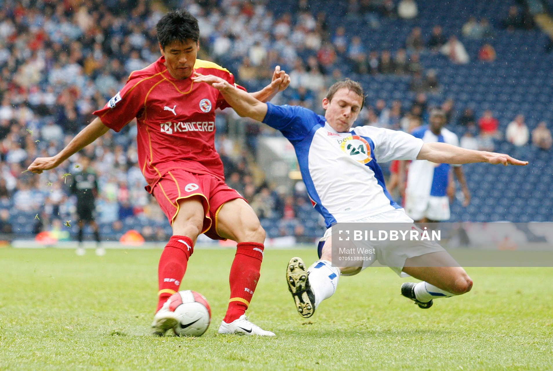 Seol Ki-Hyeon, Reading och Stephen Warnock, Blackburn