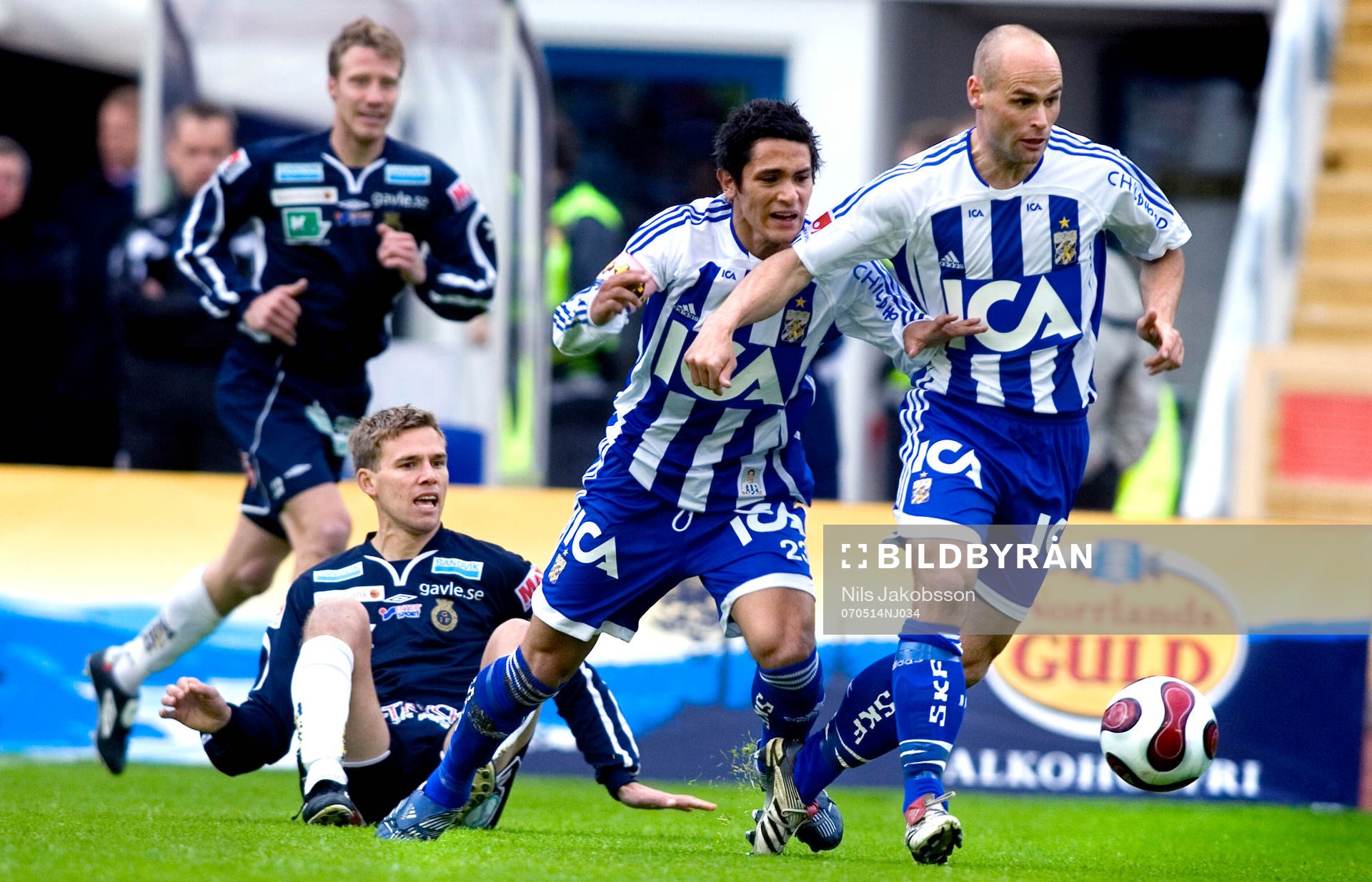 Andres Vasques, Thomas Olsson, Göteborg, slåss om samma