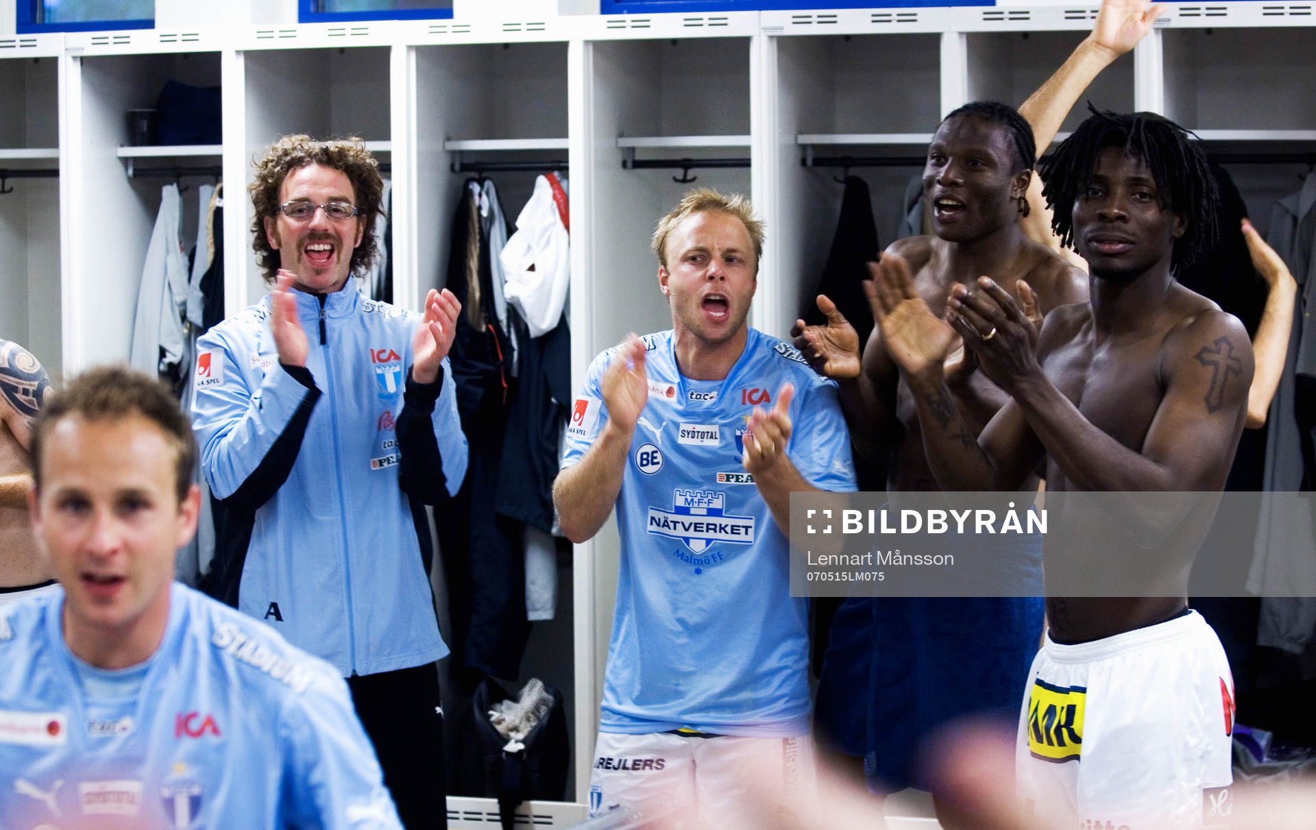 Anders Andersson, Jimmy Dixon och Raoul Kouakou. Jubel