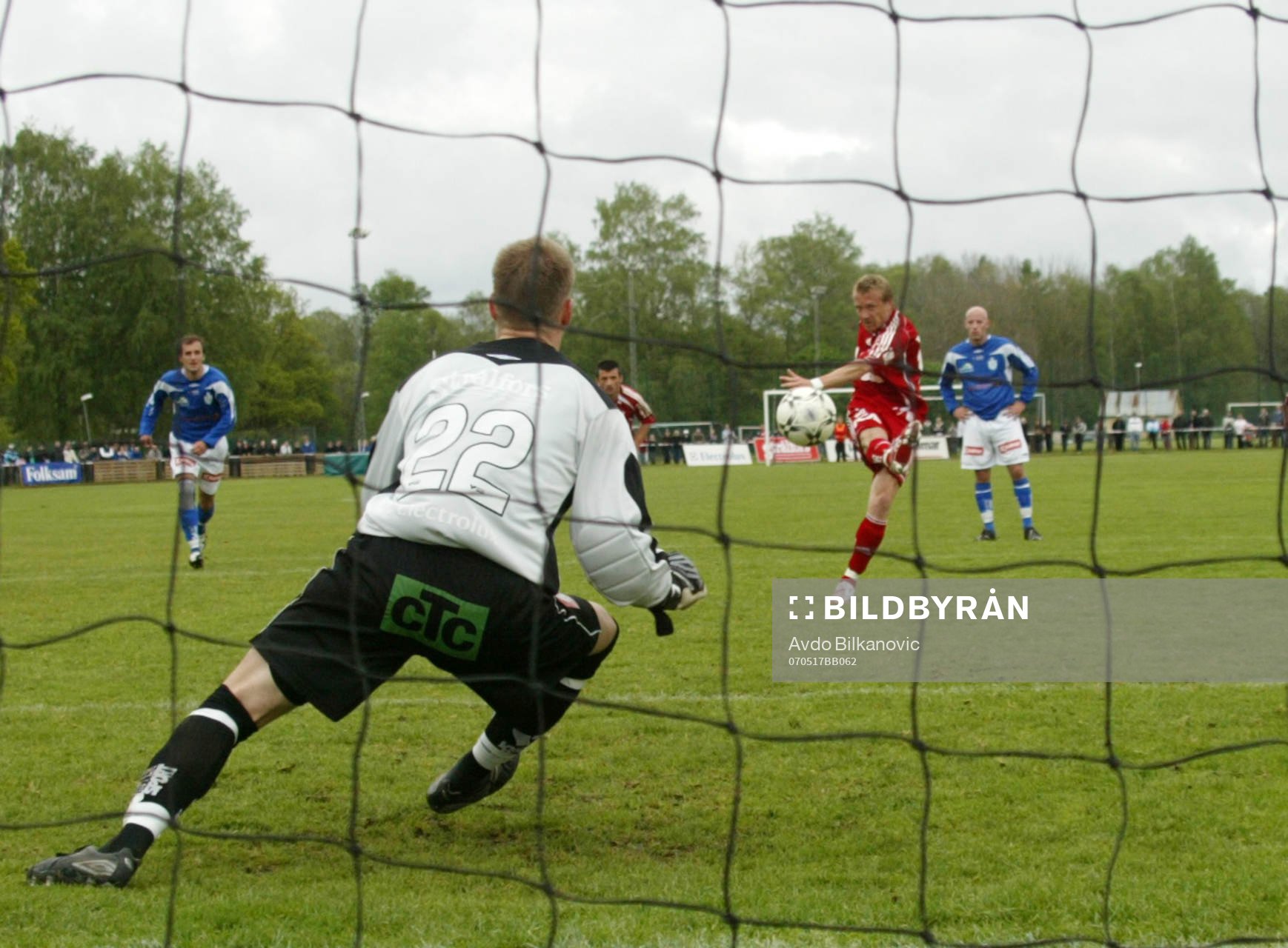 Magnus Johansson, Göteborg, skjuter in 1-0 till Göteborg