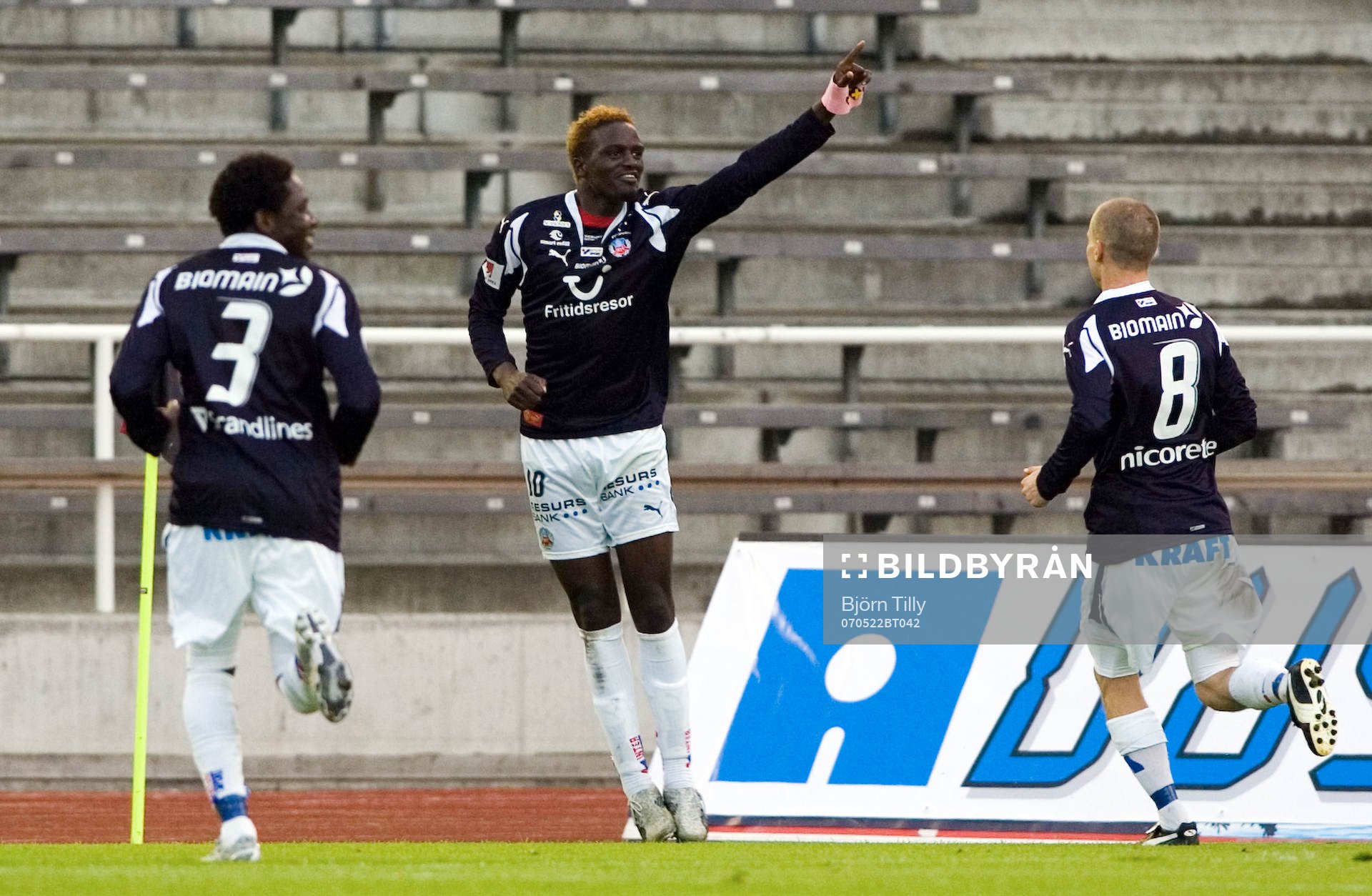 McDonald Mariga, Helsingborg, jubel