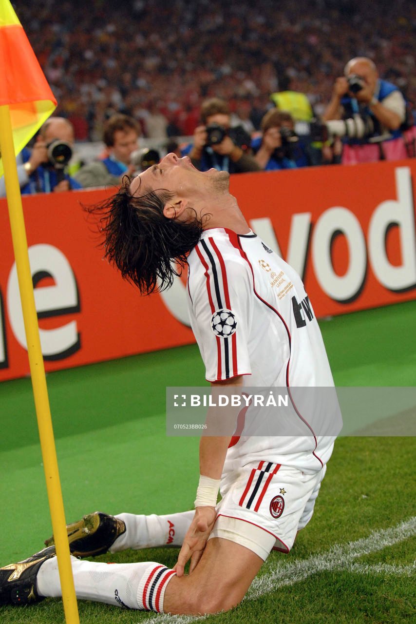 Filippo Inzaghi, Milan, jubel