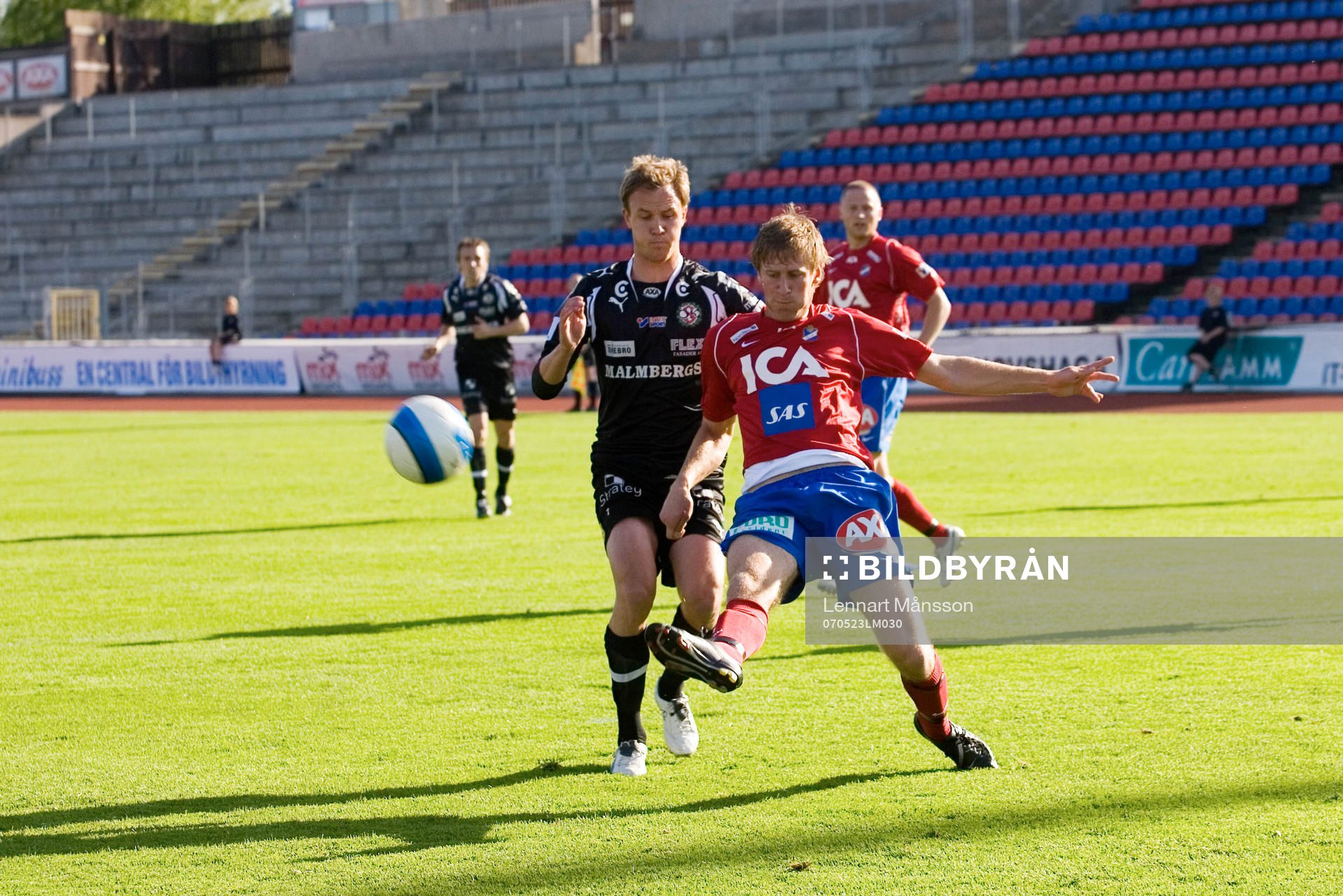 Glenn Holgersson, Örebro och Mario Vasilj, Öster. Svenska