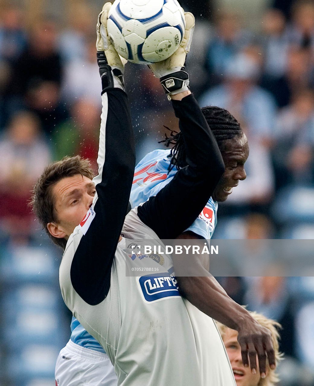 Mattias Hugosson, (målvakt) Gefle, räddar framför Edward