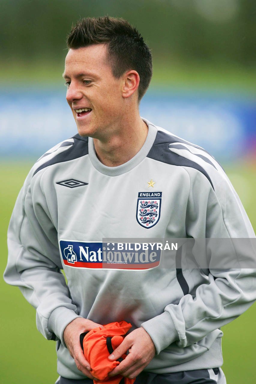 Nicky Shorey, England