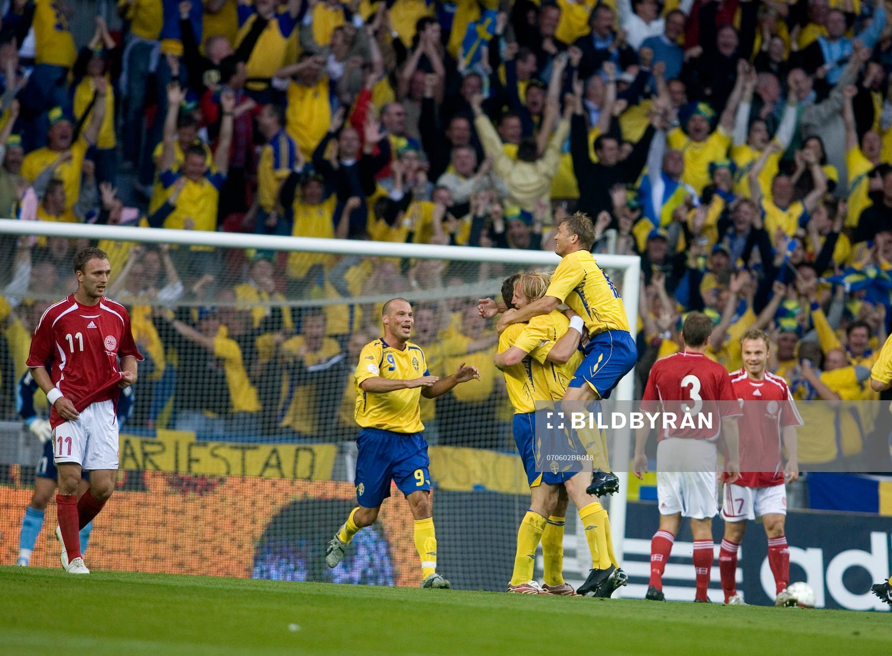 Jubel, Petter Hansson