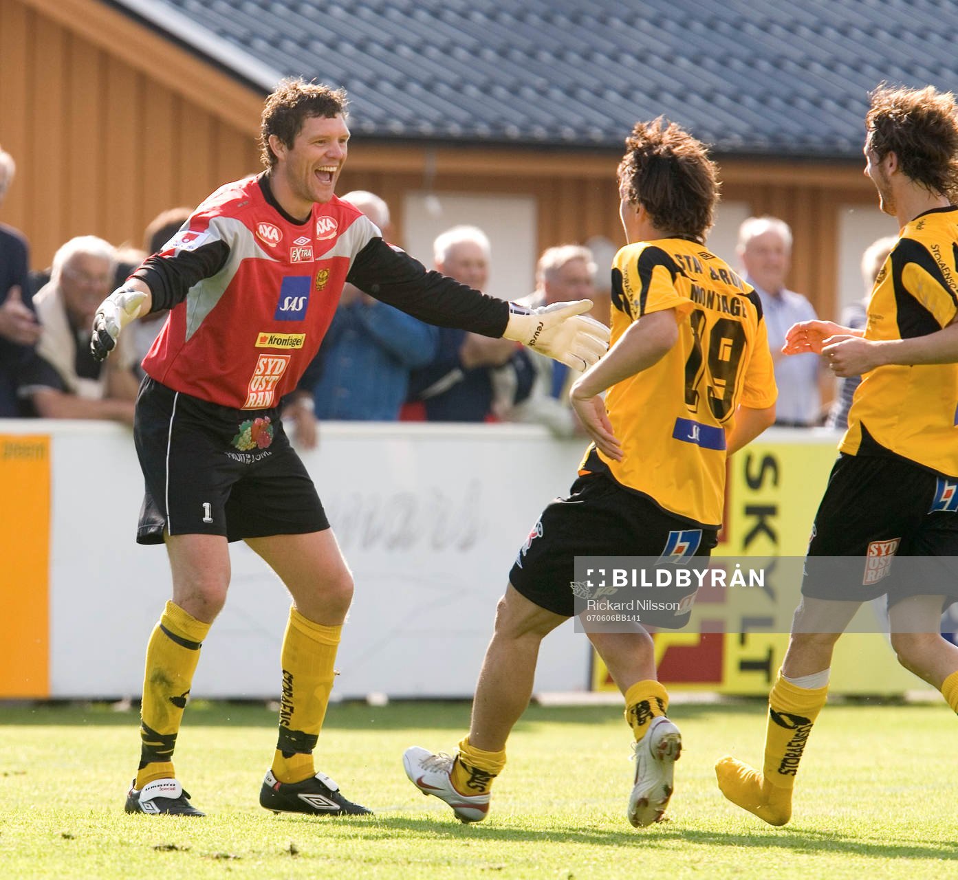 Rickard Fransson, målvakt, Mjällby, jubel