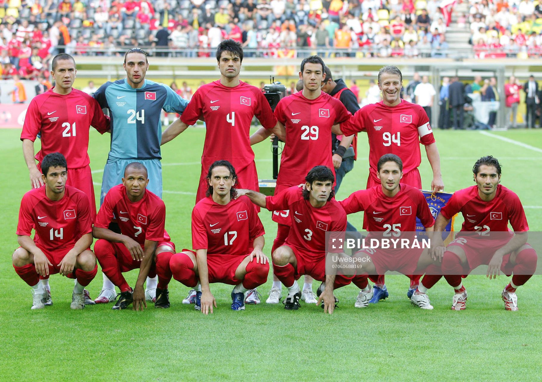 Lagbild, startelva, bakre raden frv, Emre Asik, Hakan