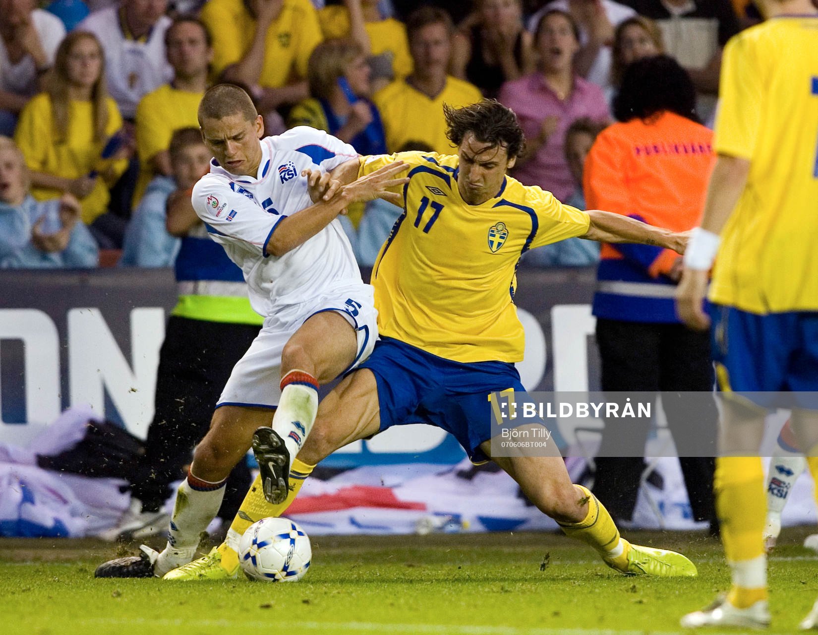Ivar Ingimarsson, Island och Zlatan Ibrahimovic, Sverige
