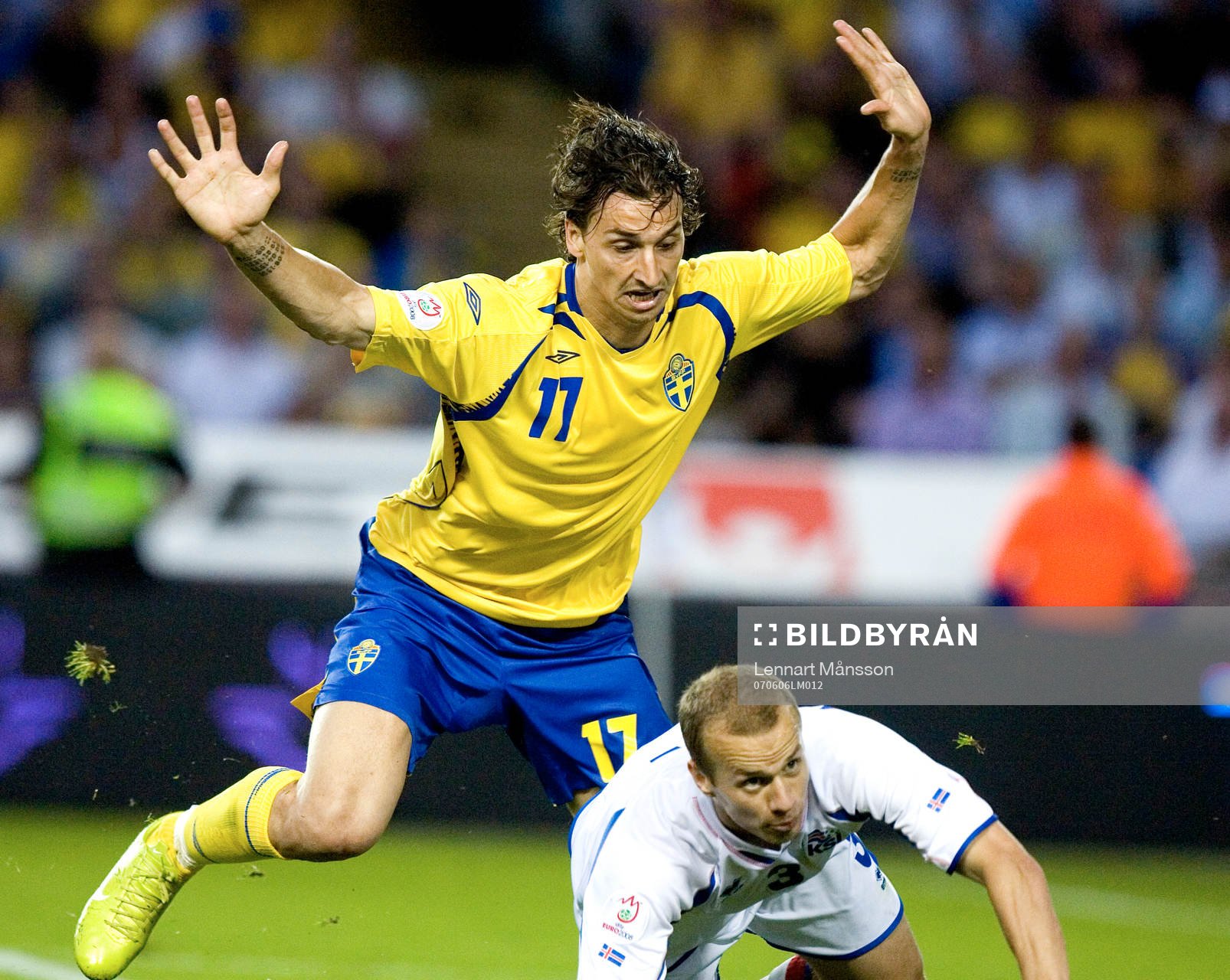 Store Zlatan Ibrahimovic kom in sista kvarten