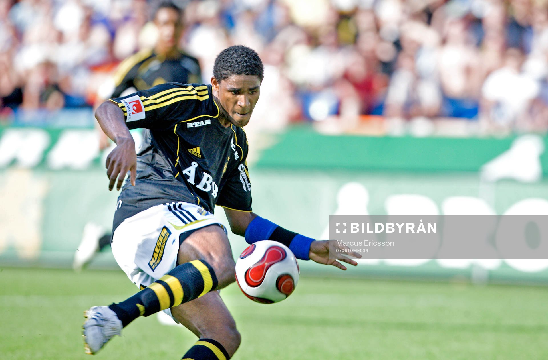 Khari Stephensson, AIK sparkar in 2-1 som blir bortdömt