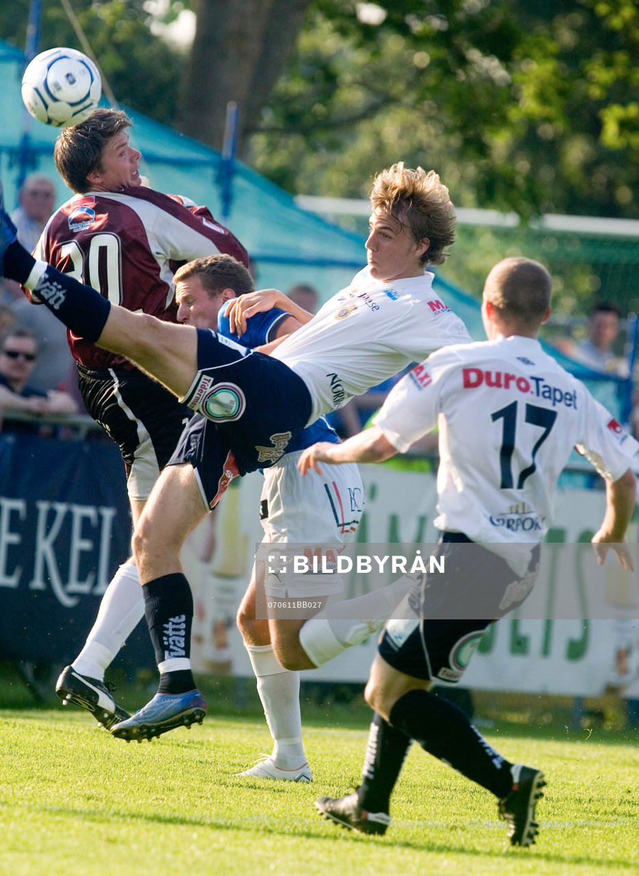 Johan Oremo, Gefle och Christian Fegler, (målvakt)