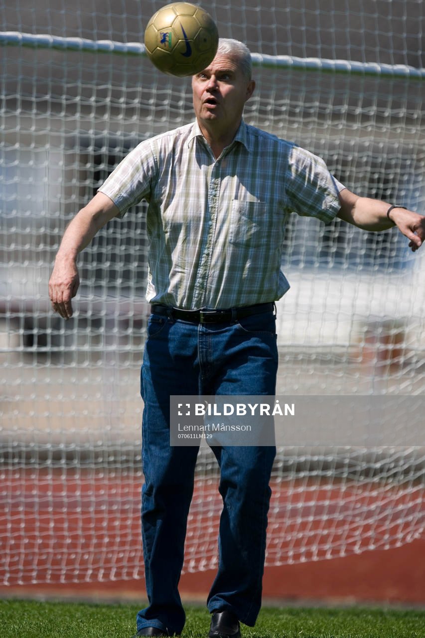 Fotboll, Roger Magnusson
