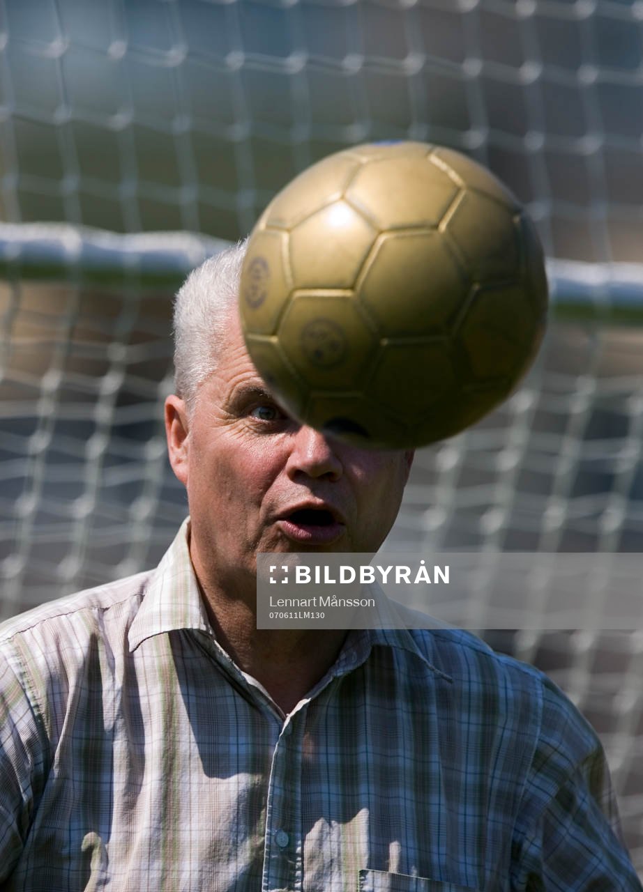 Fotboll, Roger Magnusson