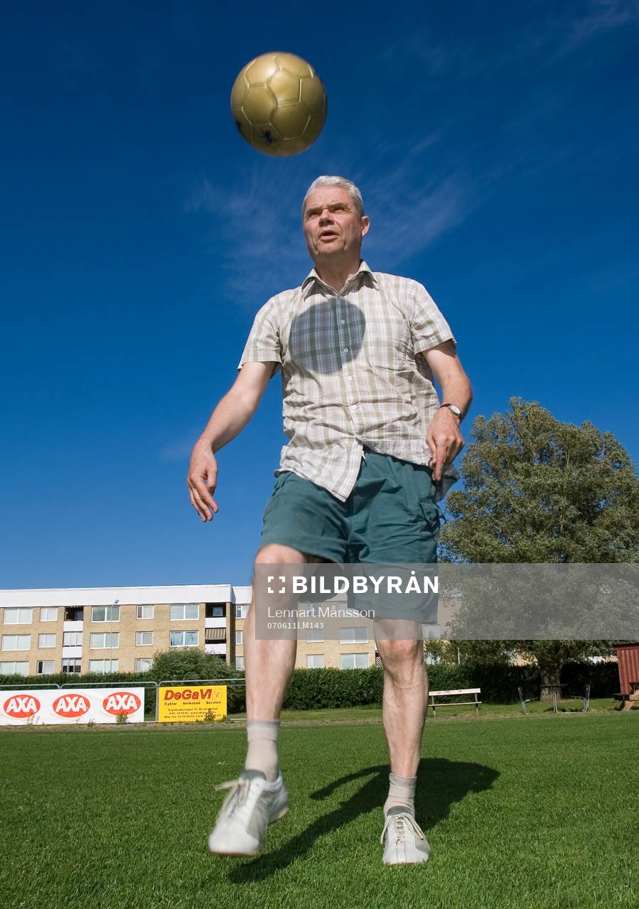 Fotboll, Roger Magnusson
