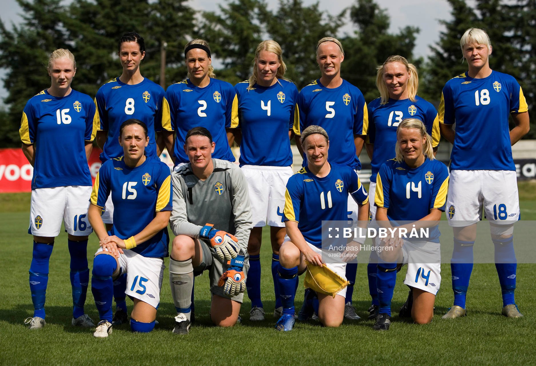 Bakre  frv;  Anna Paulson, Lotta Schelin, Charlotte Rohlin,