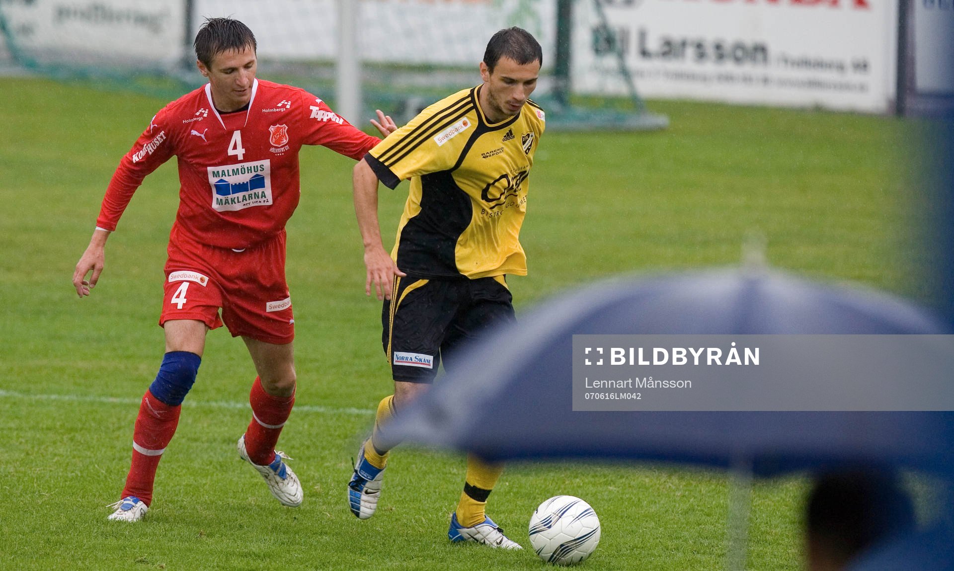 Regn, paraply, Burim Rexhepi, Hässleholm och Asim Berber,