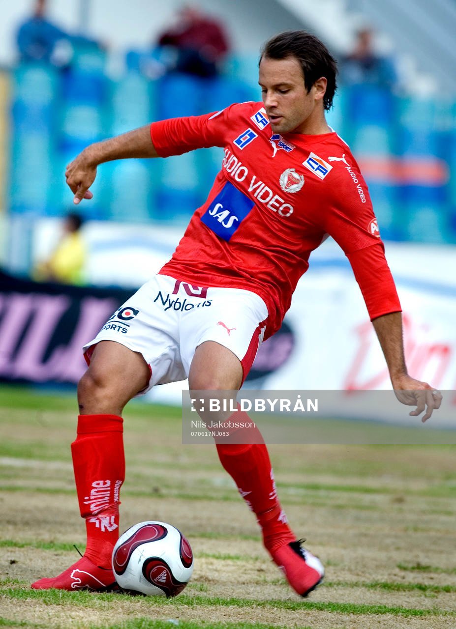 Stefan Larsson