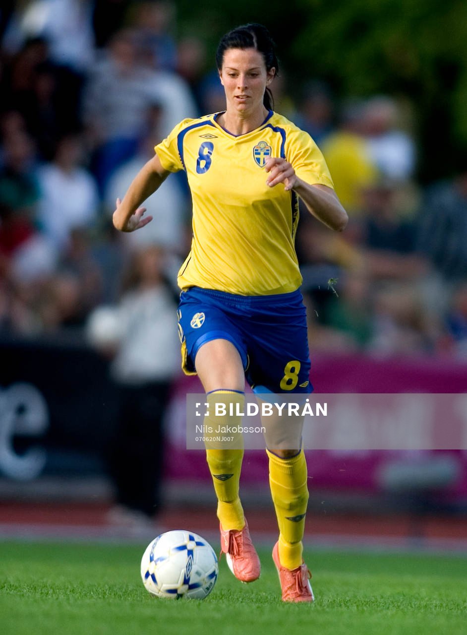 Lotta Schelin, Sverige