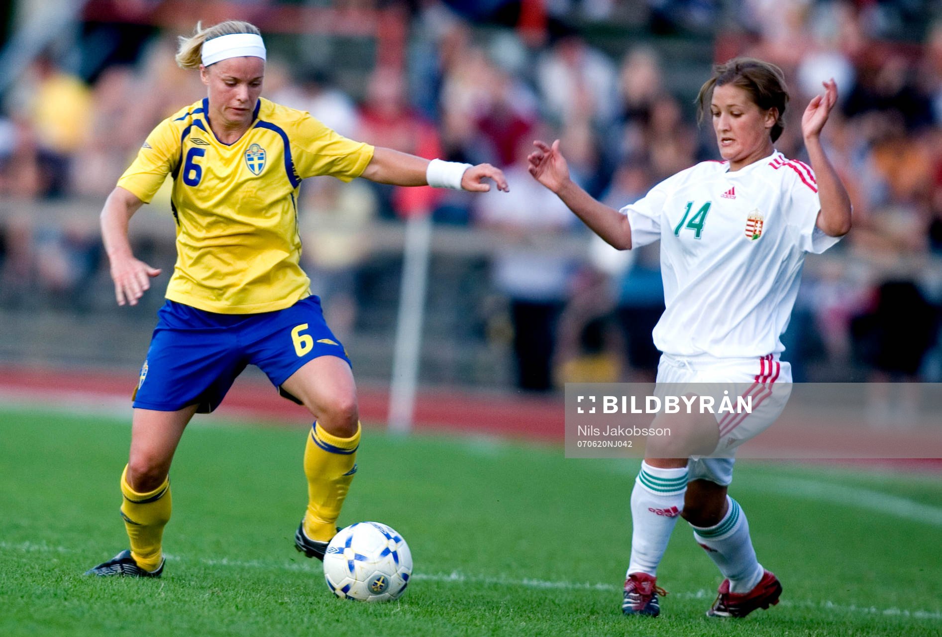 Sara Thunebro, Sverige, Lilla Krenács, Ungern
