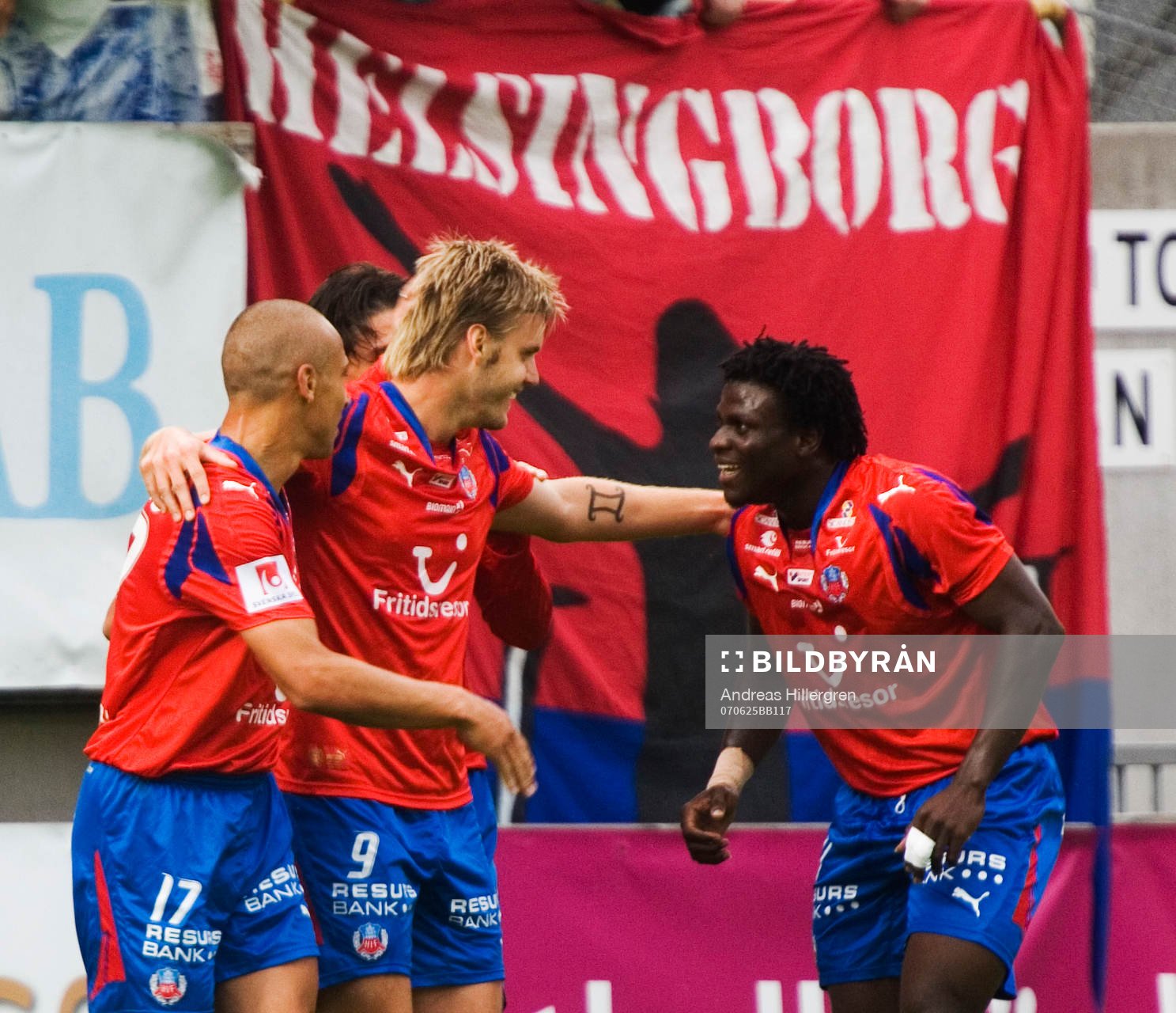 0-2 Andreas Dahl, Henrik Larsson och Razak Omotoyossi,