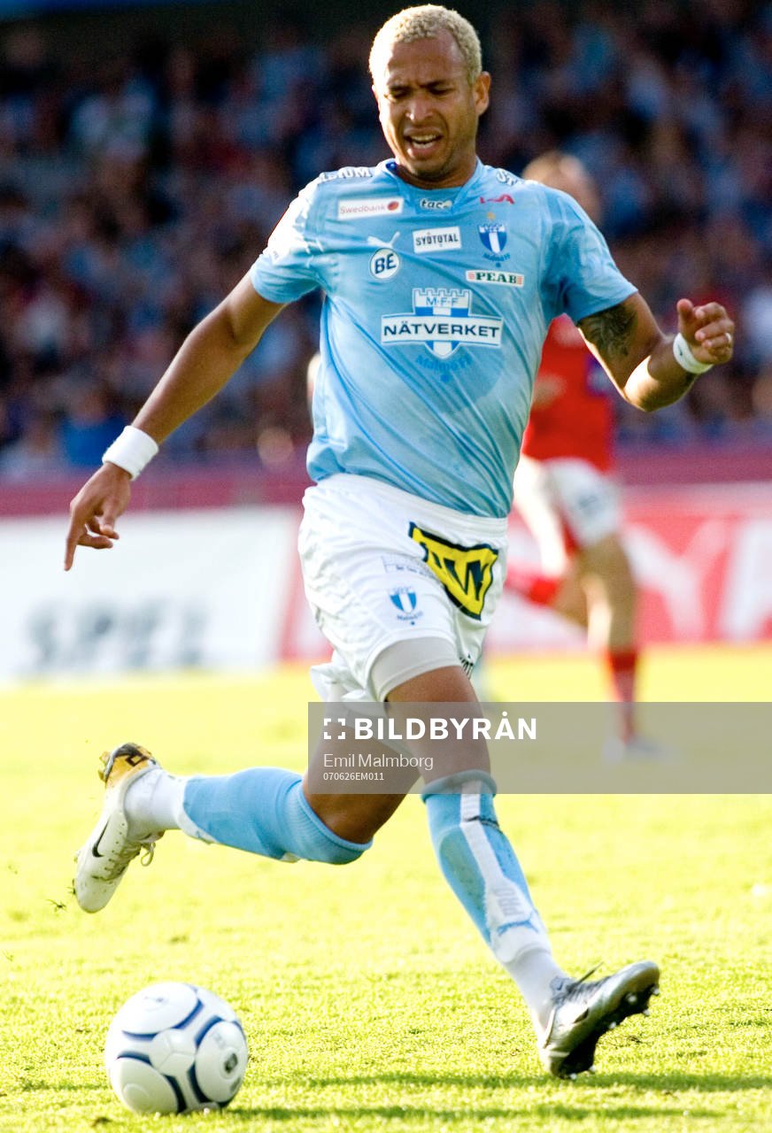 Junior