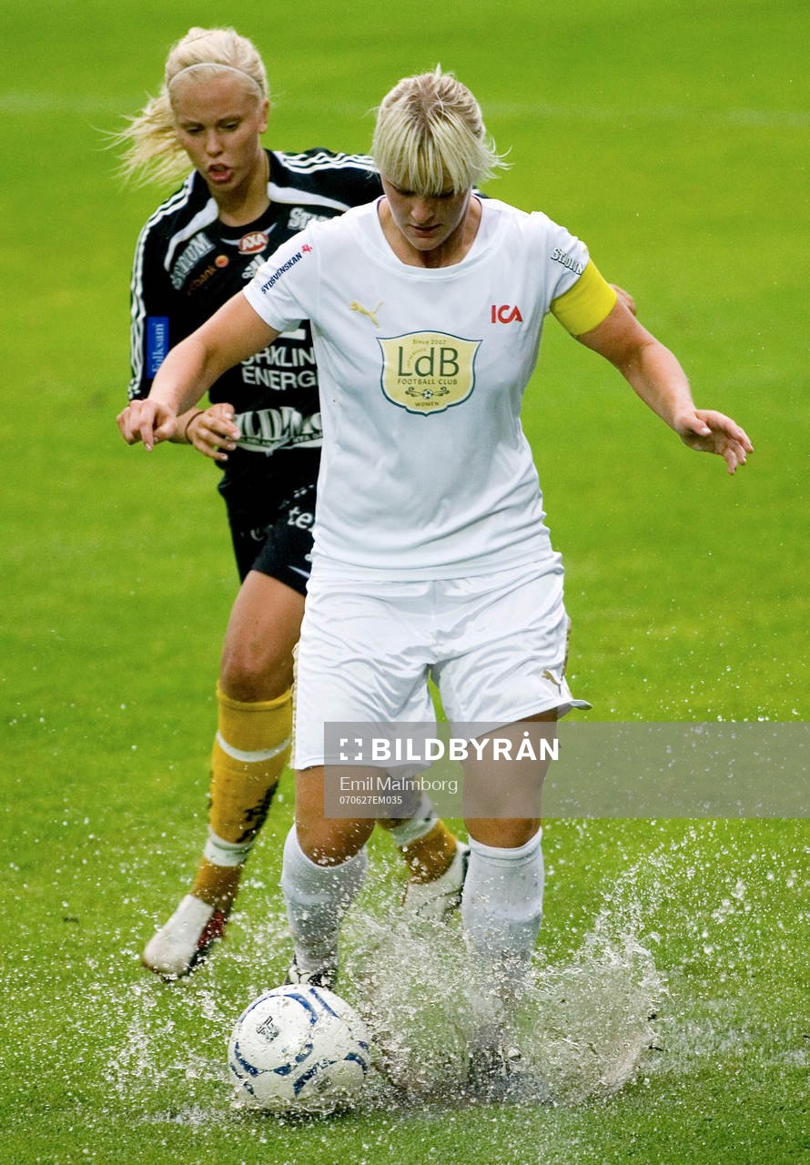 Nilla Fischer, LDB och Mikaela Björklund, Bälinge