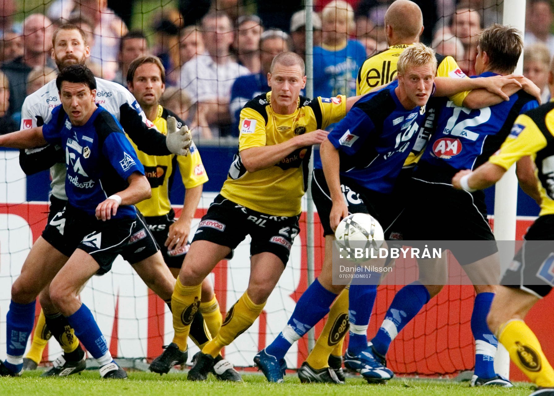  Stökigt framför Elfsborgs mål.