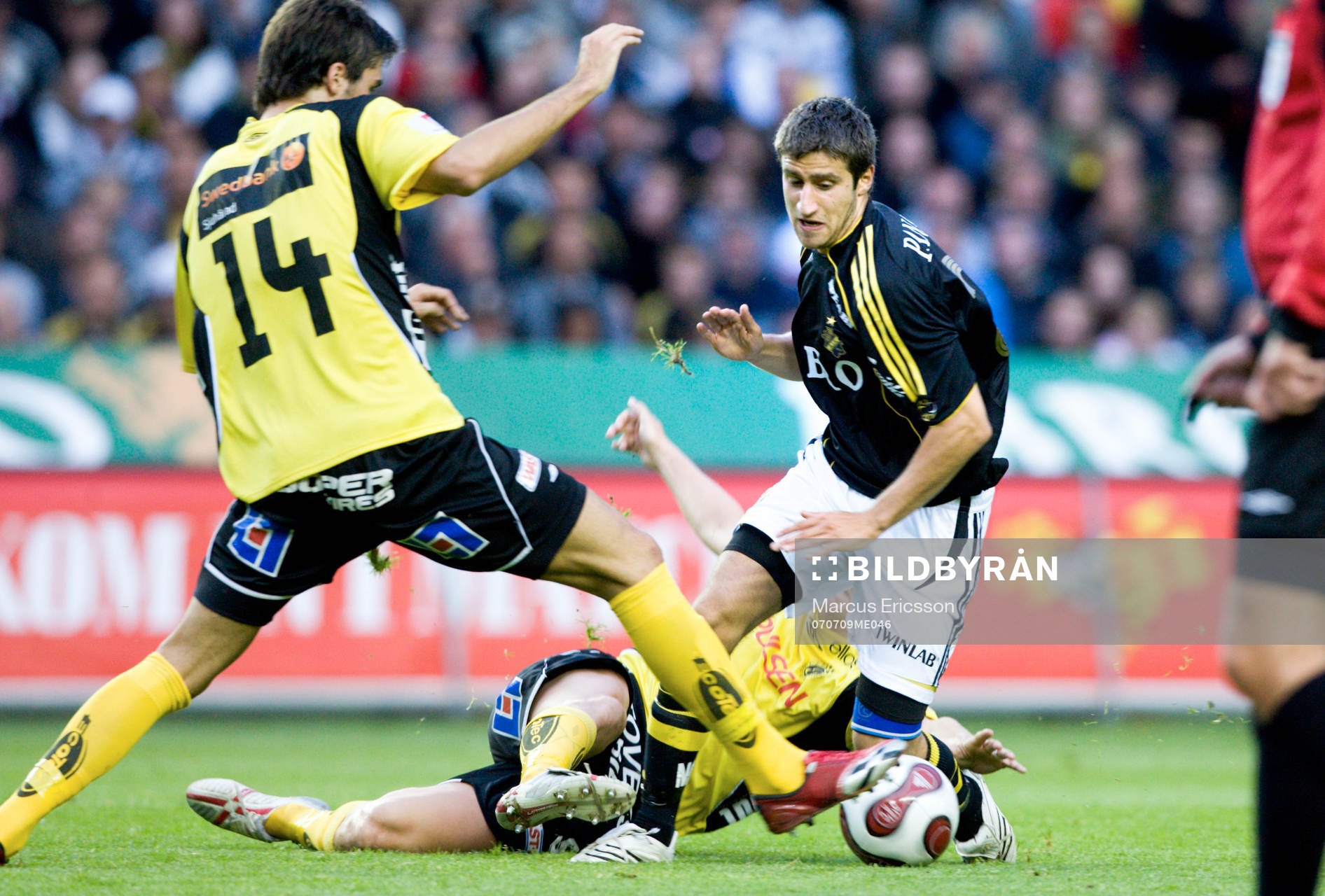 Gabriel Özkan, AIK, och Denni Avdic, Elfsborg