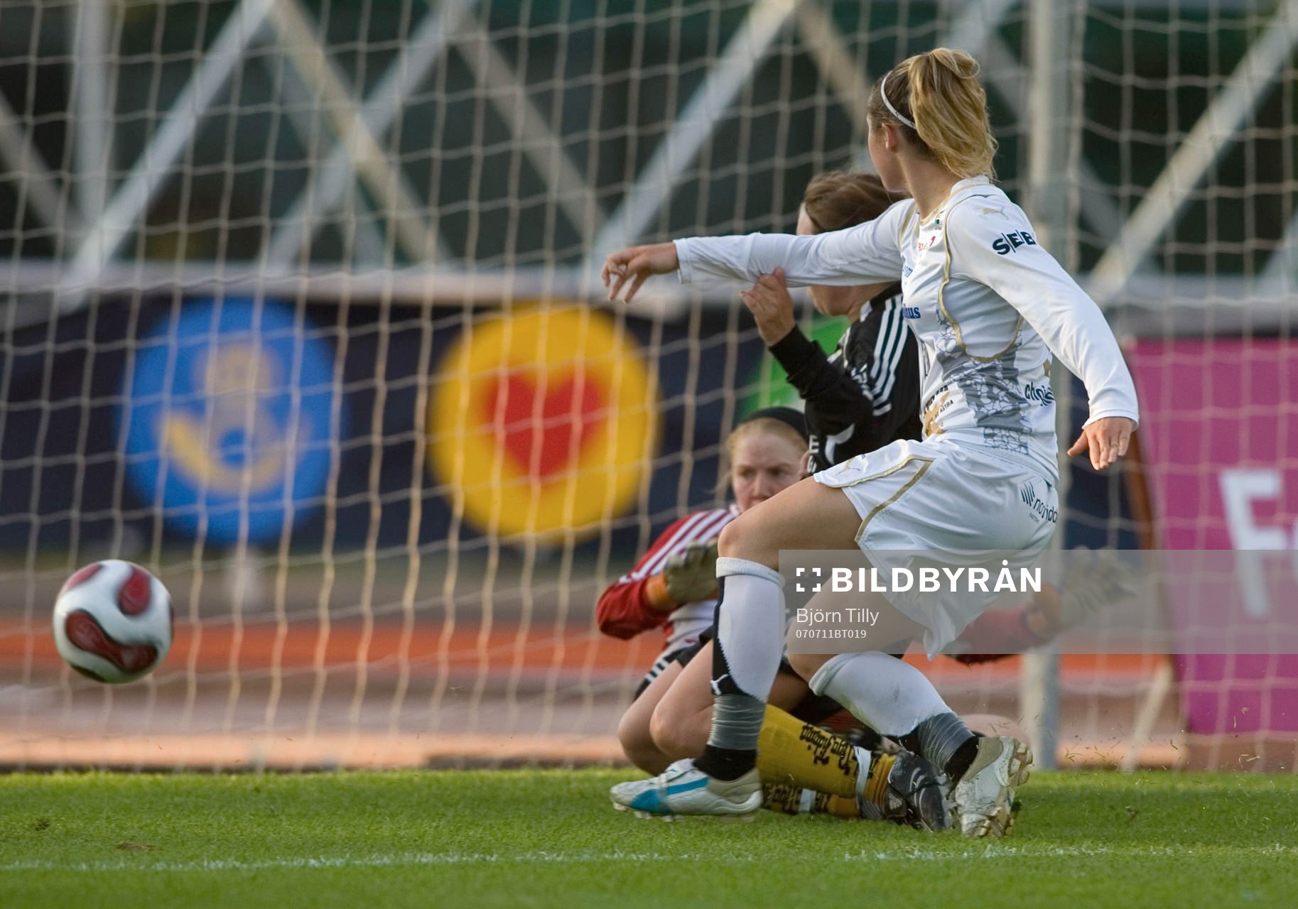  Ramona Backmann, Umeå gör 0-2.