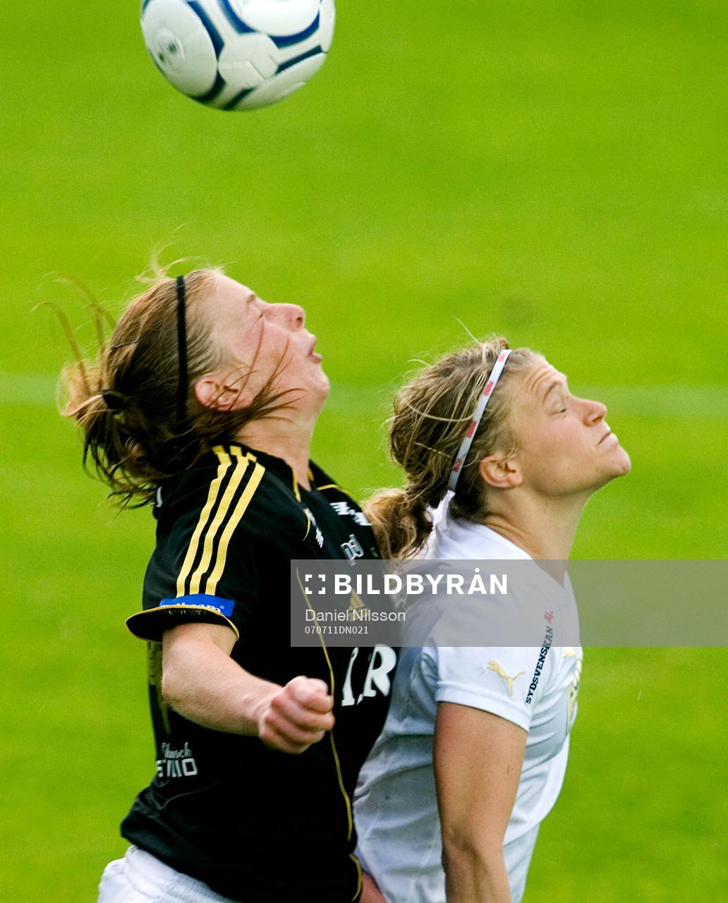  Frida Nordin, Ldb och Ingrid Bohlin, AIK.
