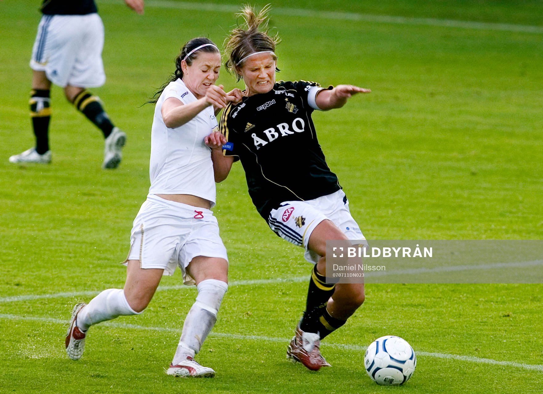 Therese Sjögran Ldb och Jessica Julin, AIK