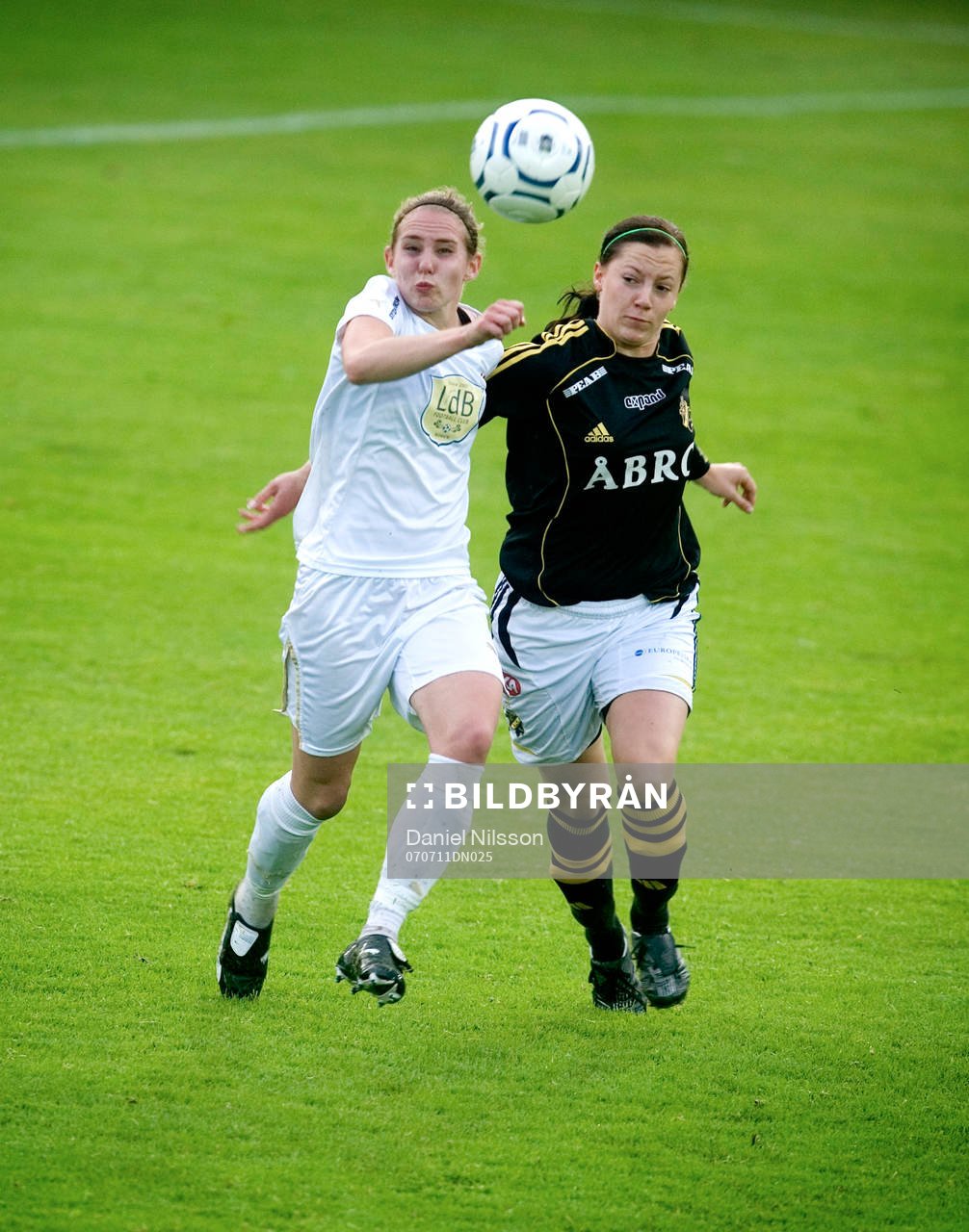 Manon Melis, Ldb och Madeleine Wedin , AIK