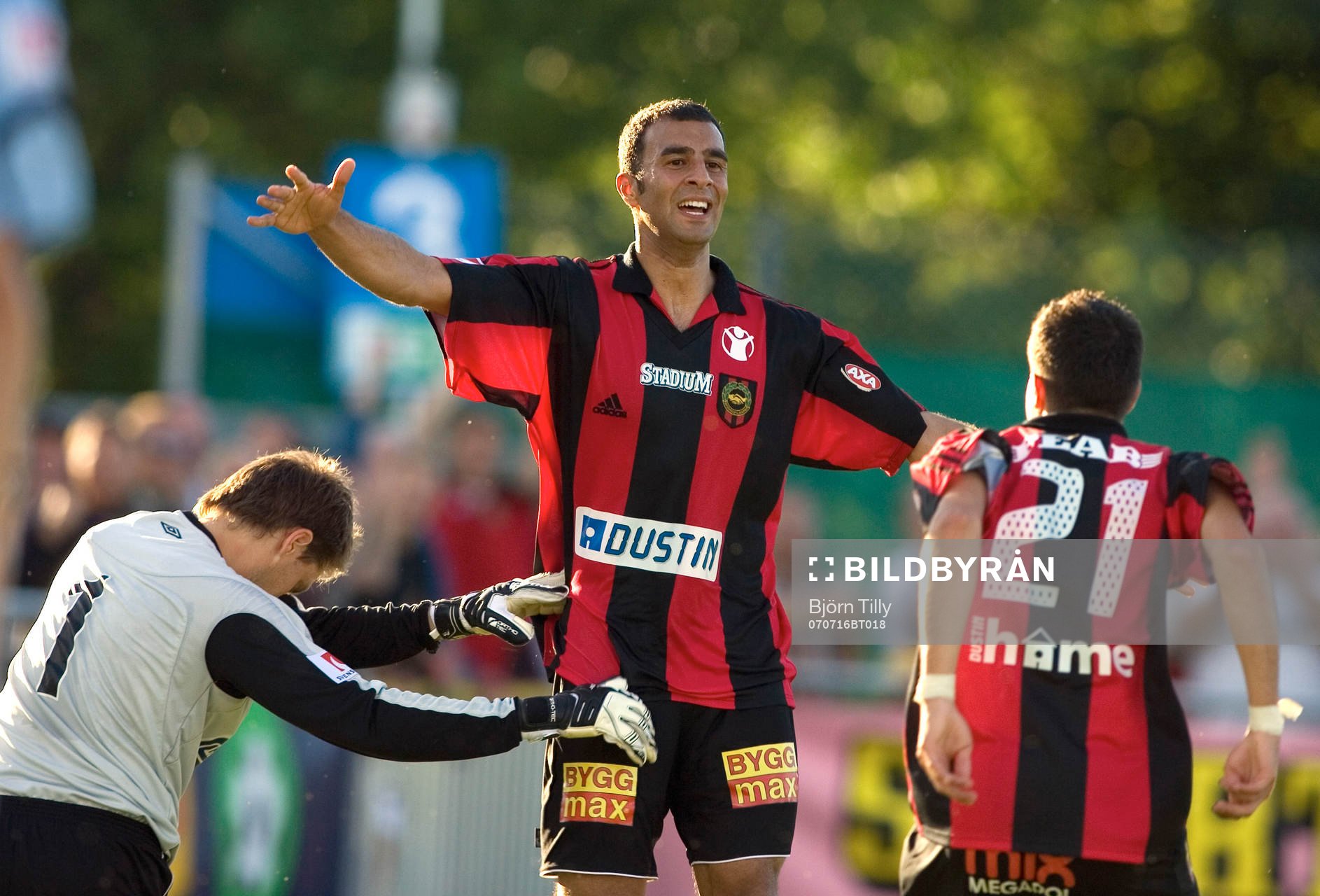 Arash Talebinejad, Brommapojkarna, jubel