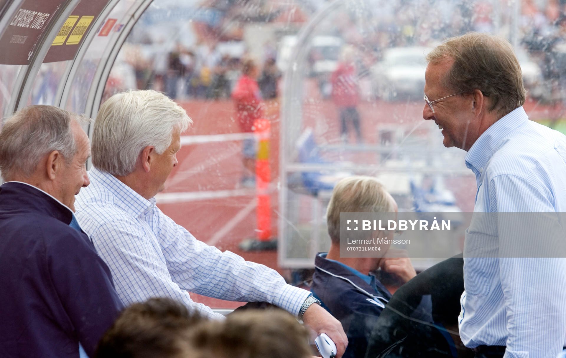  Leif  Swärd, läkare, Tord Grip, Hasse Backe, Sven-Göran Eriksson, tränare.