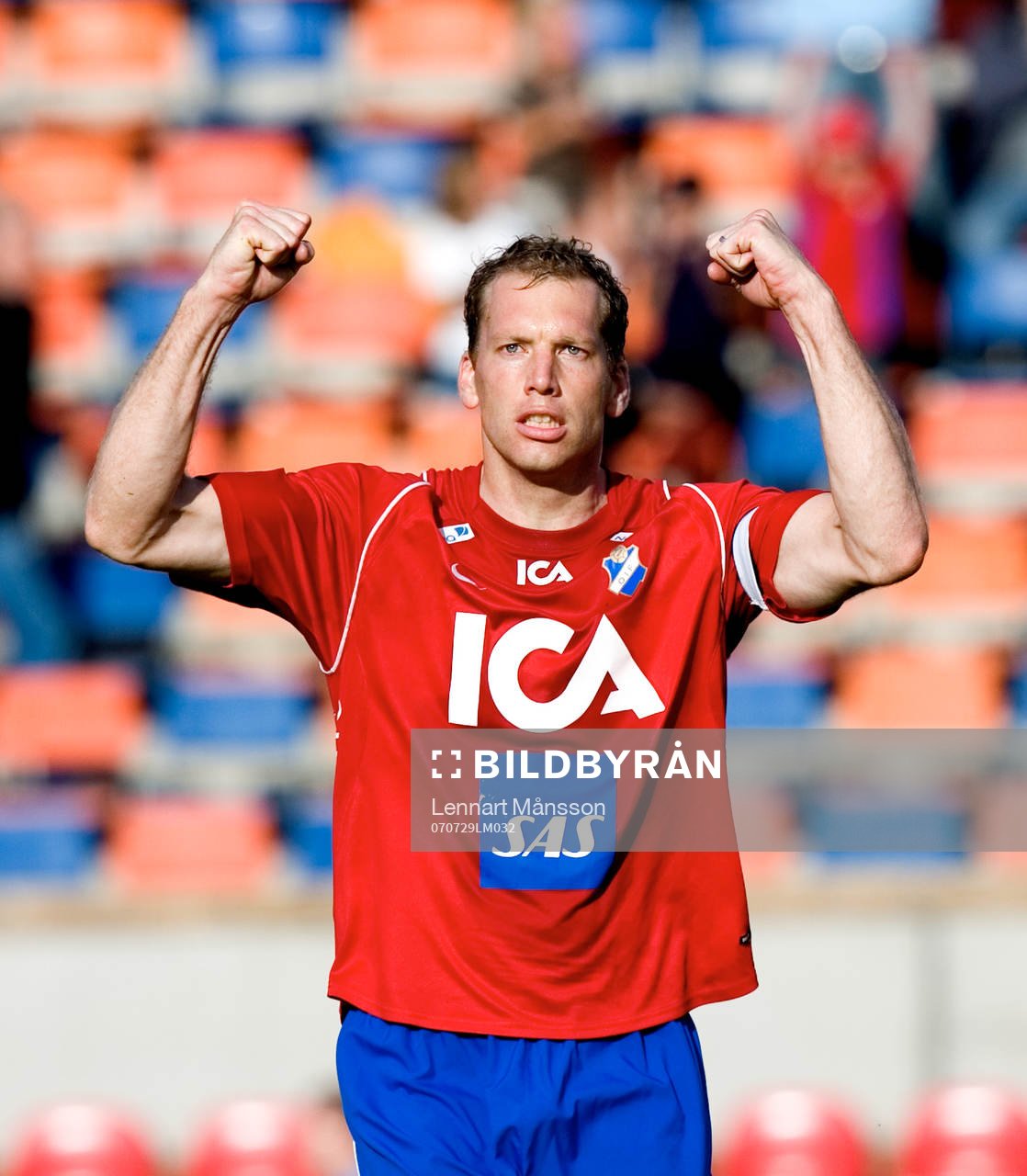 2-0 Fredrik Bild har avgjort med att slå in en straff
