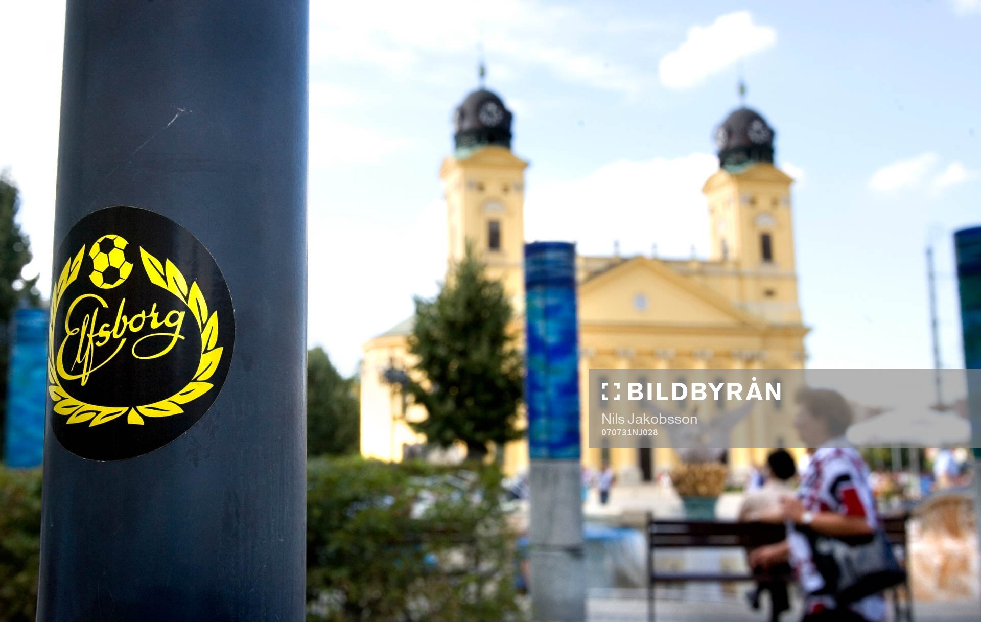 Guliganerna hade klistrat upp Elfsborgsklistermärken
