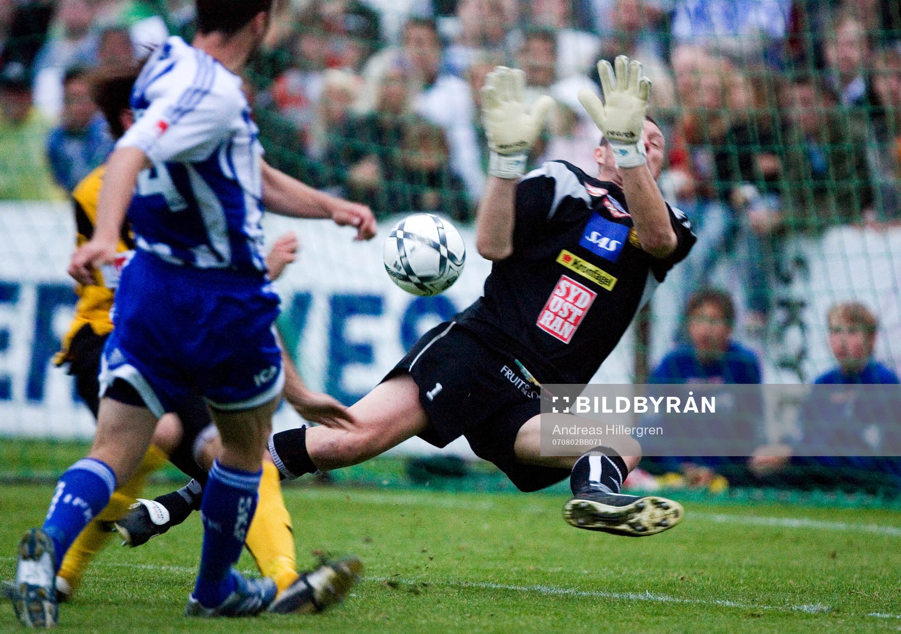 1-2 efter förlängning. Hjálmar Jónsson, slår in