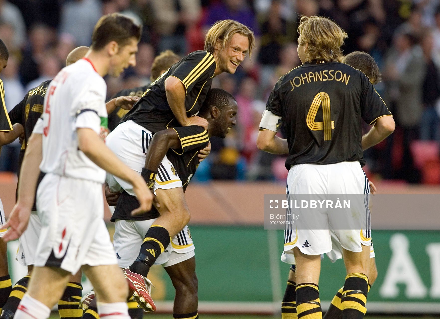 Patrik Karlsson och Dulee Johnson, AIK, jubel