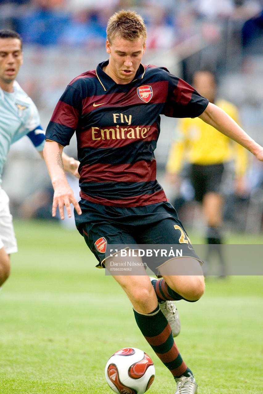 Dansken Nicklas Bendtner, Arsenal