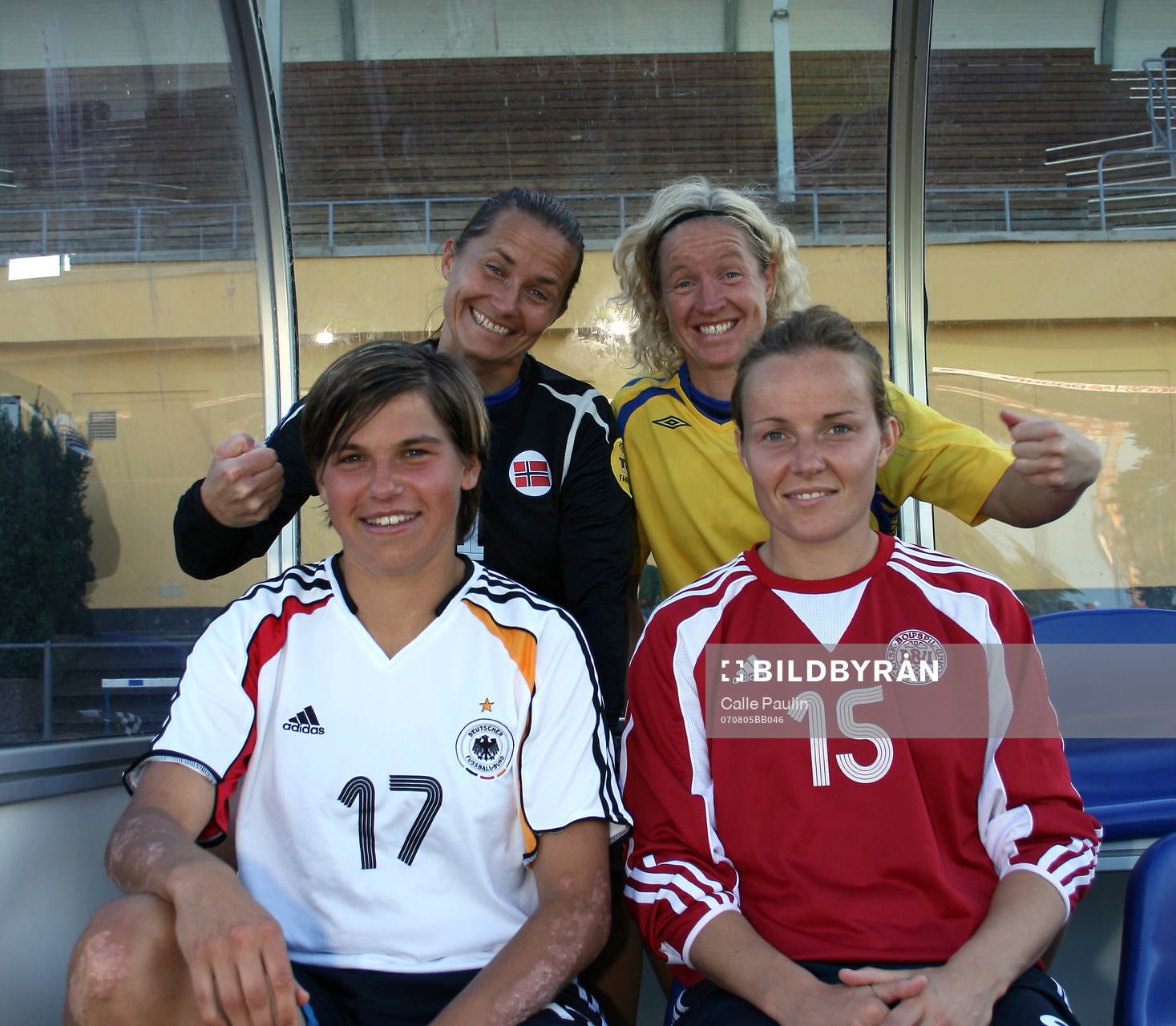Bente Nordby, Victoria Svensson, Ariane Hingst, Dorte Dalum