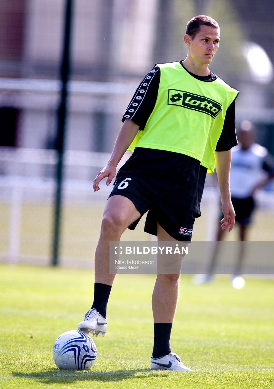 Fotboll, fransk liga,  Jon Jönsson i Toulouse
