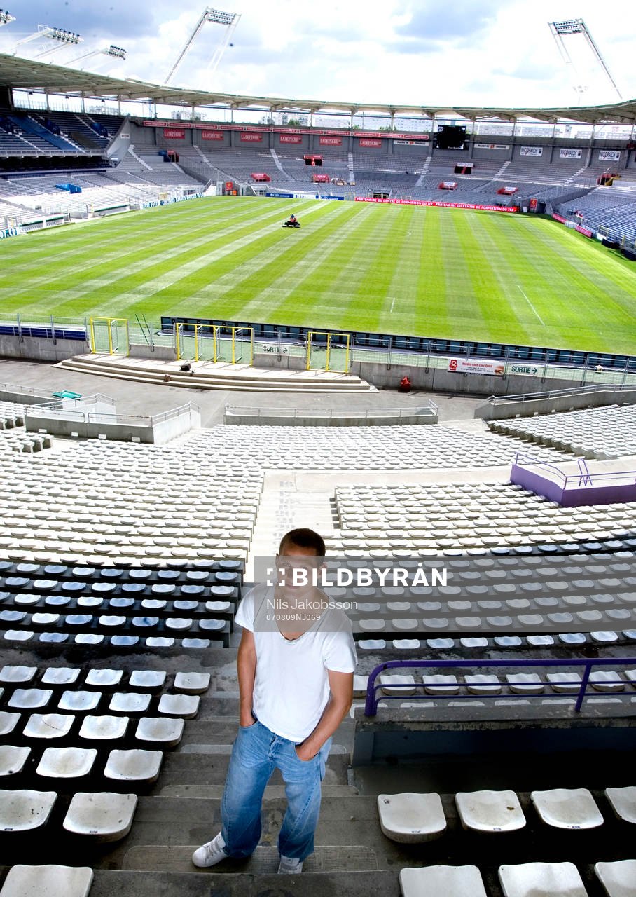 Jon Jönsson i Toulouse, porträtt vid Stadium Municipal