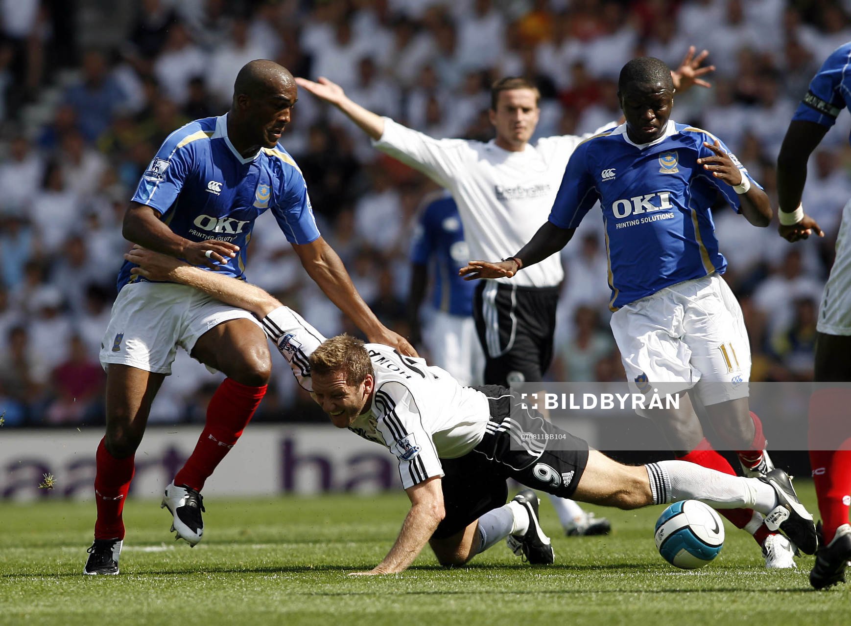 Steve Howard, Derby och Silvain Distin, Portsmouth