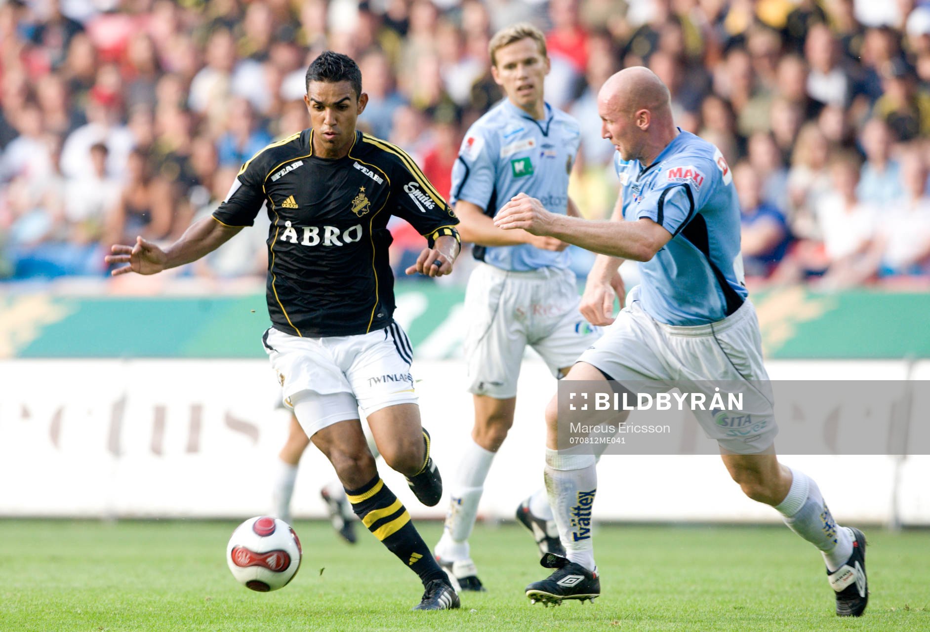 Wilton Figueiredo, AIK, och Thomas Hedlund, Gefle