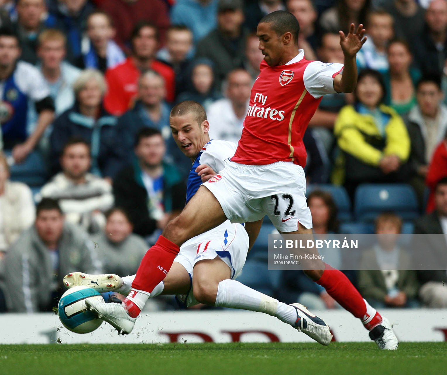 Gael Clichy, Arsenal och David Bentley, Blackburn